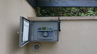 ovladaci jednotka s dalkovym ovladanim pro vetsi plochy.JPG